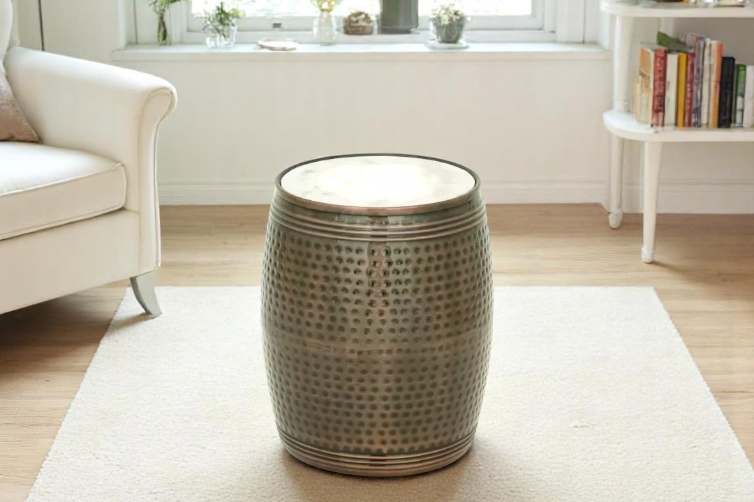 Modern metal side table EA-54217