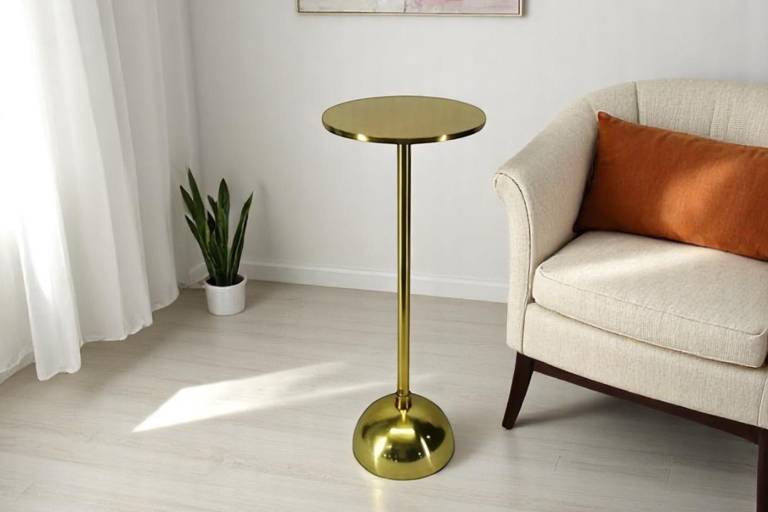 Small side table, modern 69214 - Gold