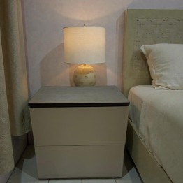 Night Stand modern 915