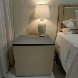 Night Stand modern 915