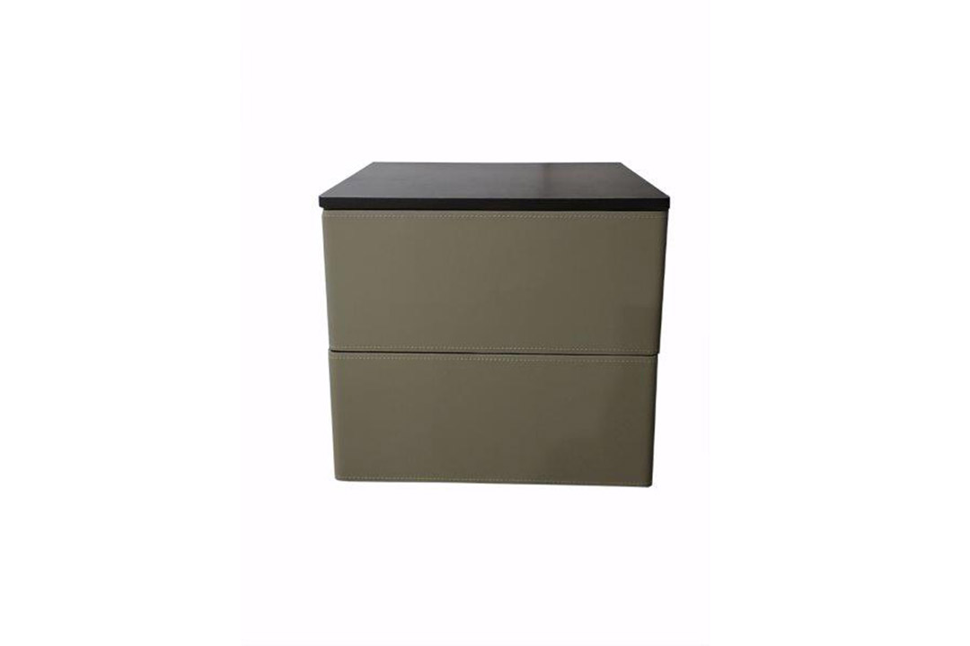 Night Stand modern 915