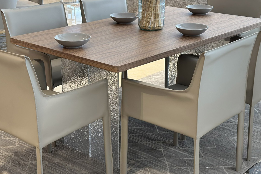 Modern dining table 8 CH F-2322