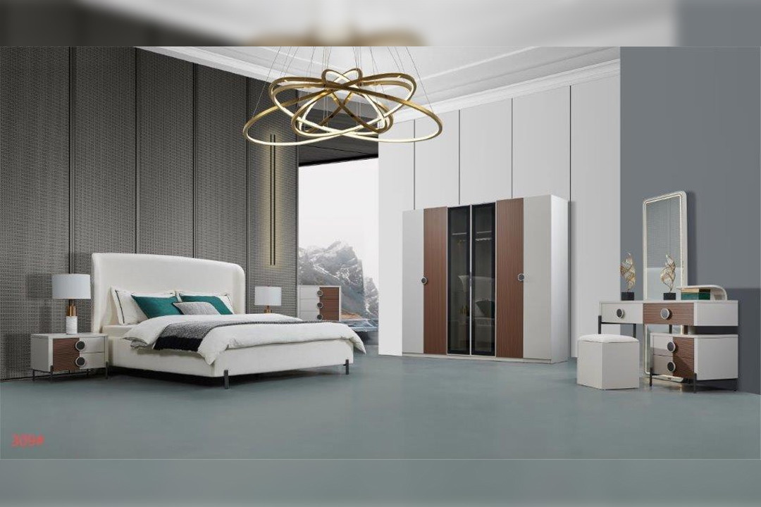 Modern bedroom 6 doors 309