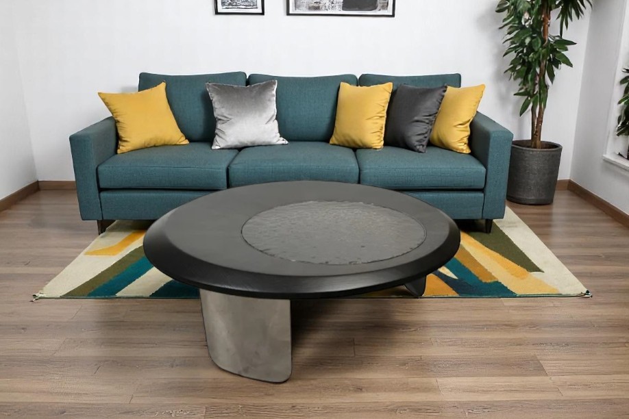 Modern single table 1033