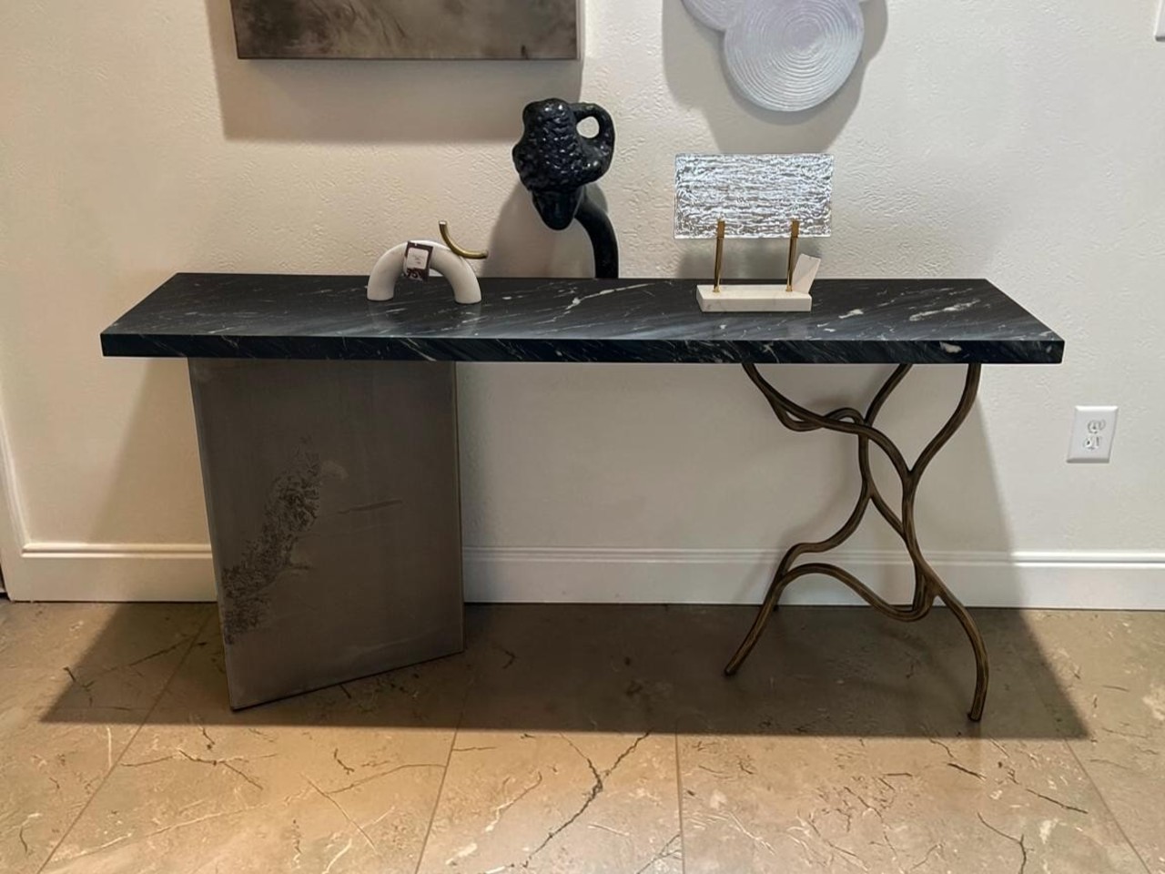 Console modern RC-648