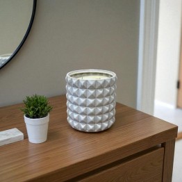 Modern Scented Candle Glow