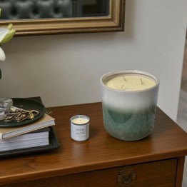 Modern Scented Candle Gardenia