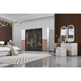 Modern bedroom set with 6 doors, RI339